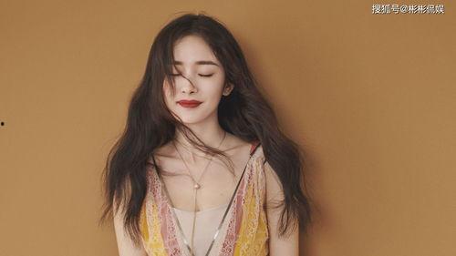 娱乐吃瓜姐娜扎穷哈,娱乐圈吃瓜背后的真相揭秘